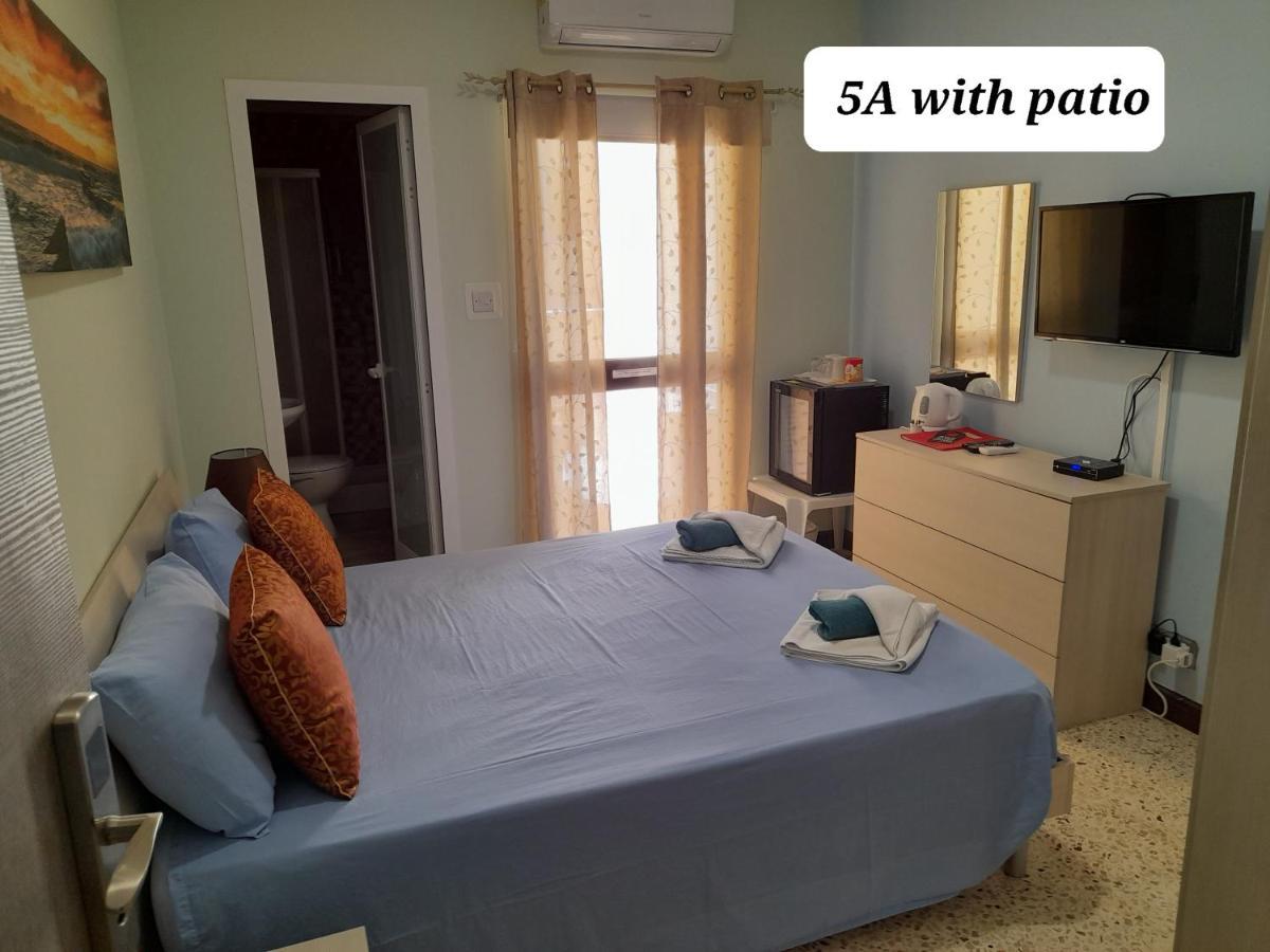 Seabreeze Holiday Guestrooms St. Paul's Bay Exterior foto